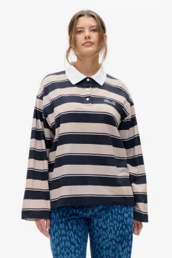 Baum und Pferdgarten Jeanne shirt from | Savannah Football Best